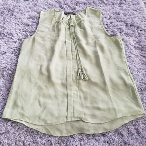 ROSE & OLIVE Sleeveless Tassel Design Blouse
